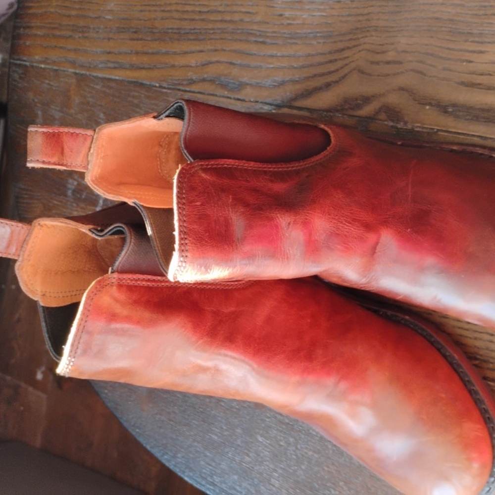 Frye Sabrina Chelsea Leather Ankle Boots - Picture 11 of 15